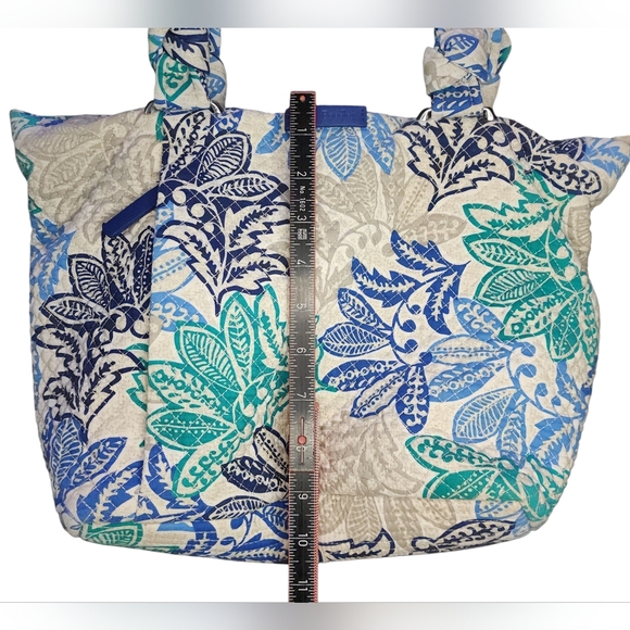 Vera Bradley Signature Cotton Hadley East West Tote Bag - Picture 9 of 10